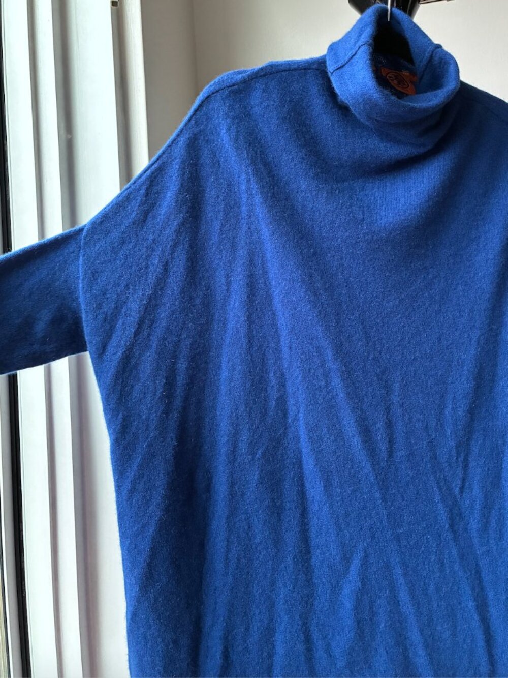 Tory Burch Cashmere Royal Blue Oversized Turtleneck Sweater - Size M - Picture 4 of 11